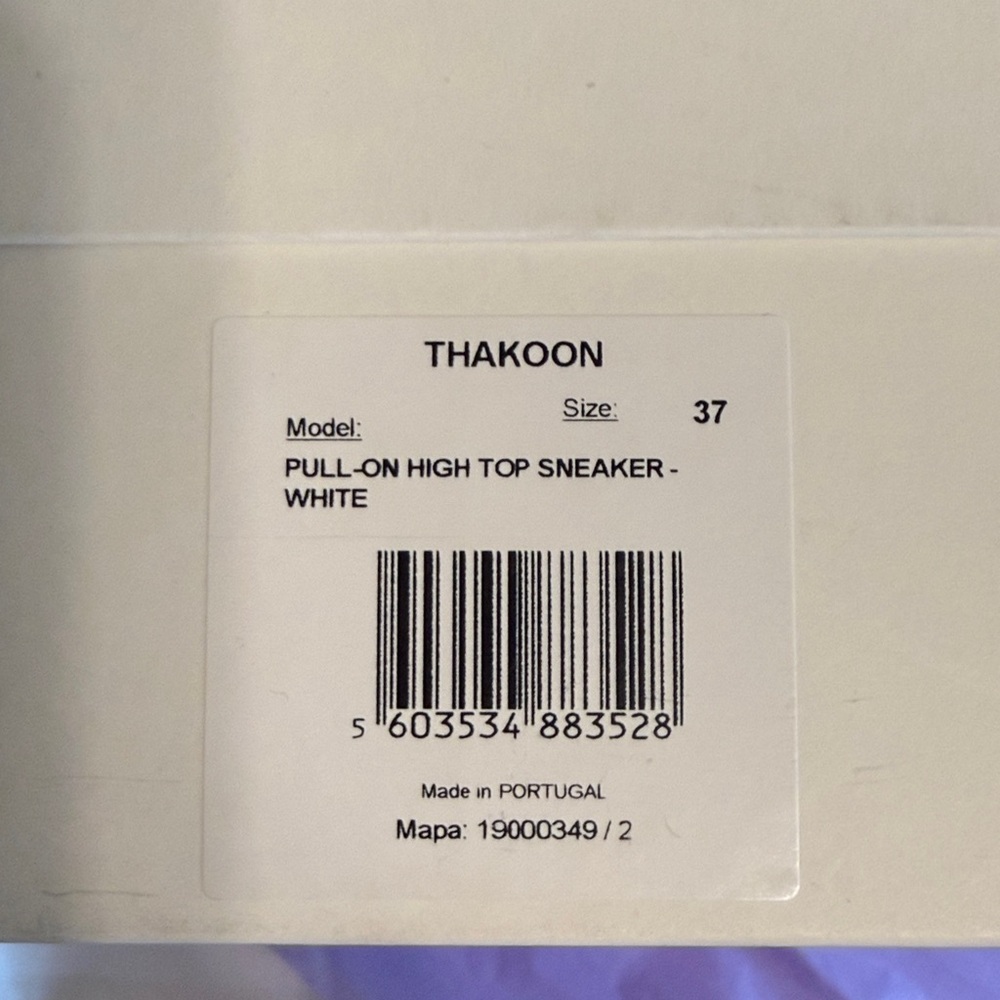 Thakoon Stylish White High-Top Sneakers - Picture 11 of 17